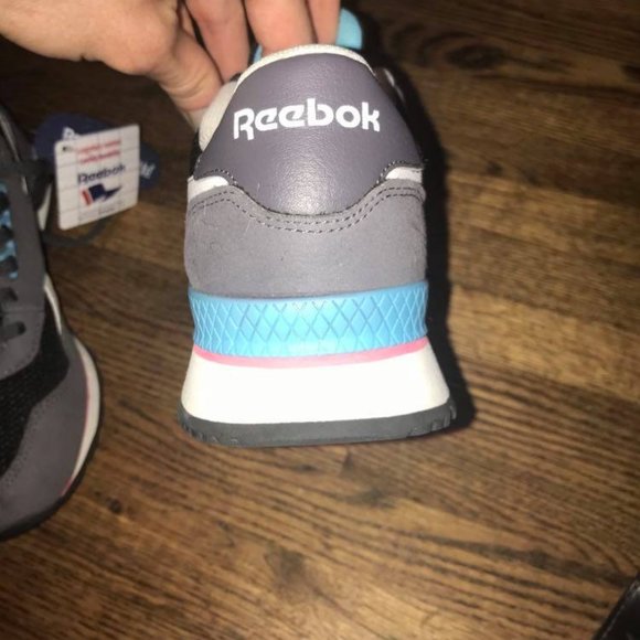 Reebok sneakers - Picture 4 of 4
